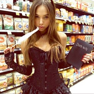 Black Lace-up Boned Sexy Halloween Corset